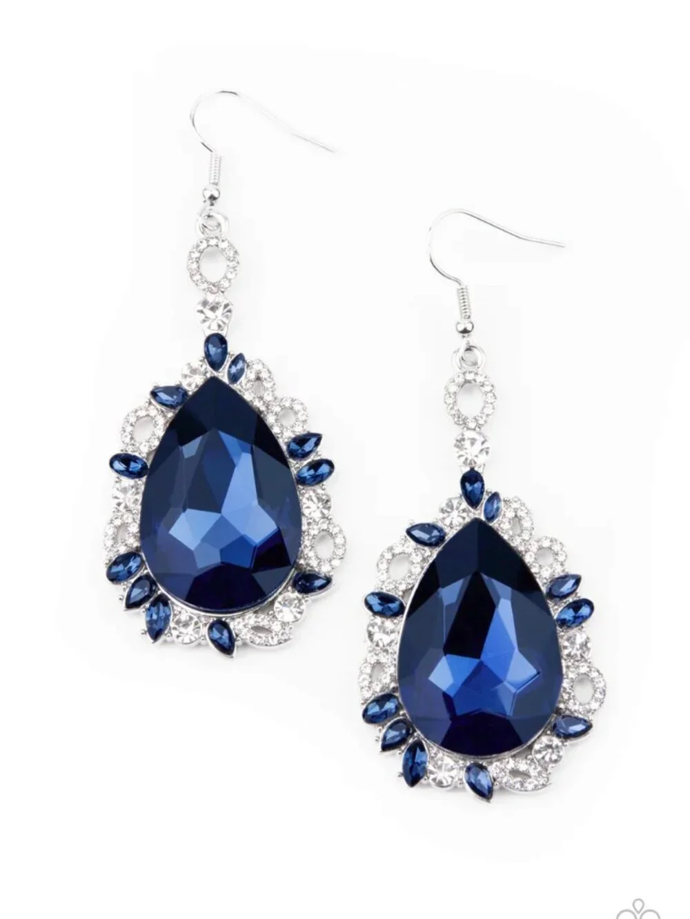 Paparazzi Jewelry Accessories - Royal Recognition - Blue Earrings - Vintage